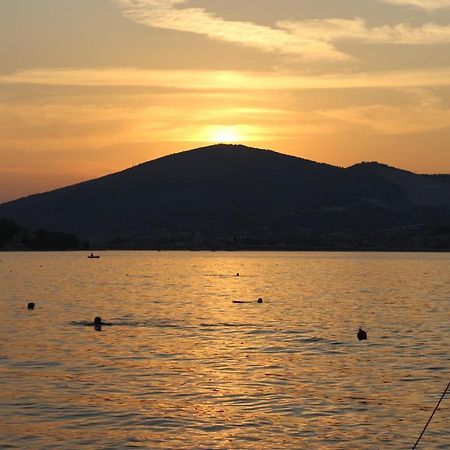 Spacious Room Near Beach W Private Bathroom Trogir Extérieur photo