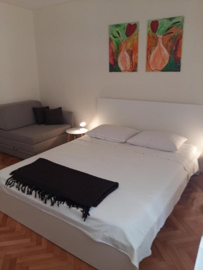 Spacious Room Near Beach W Private Bathroom Trogir Extérieur photo