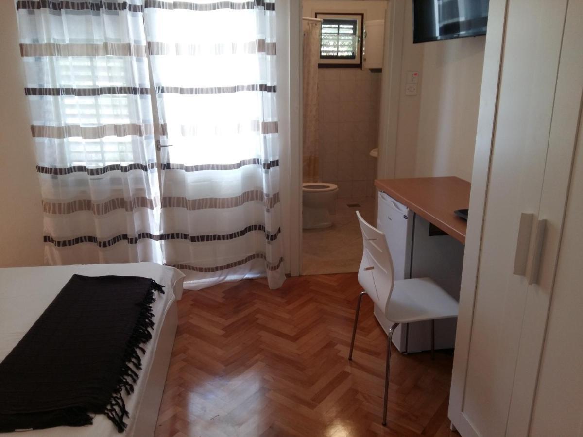 Spacious Room Near Beach W Private Bathroom Trogir Extérieur photo
